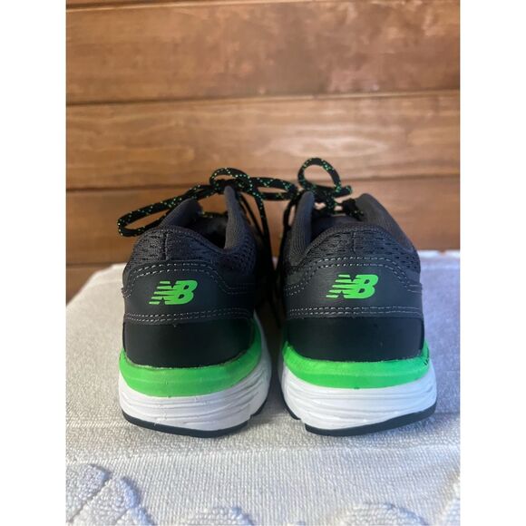 New Balance Kid's 680 V6 Lace-up Shoe, Magnet/Vibrant Spring/Black Sz 3.5 - Picture 3 of 9